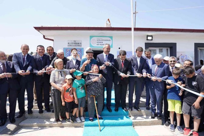 Bakan Özer: “Halk Eğitim Merkezlerinde 12 Milyon Kişiye Ulaşmak İçin Engelimiz Yok"