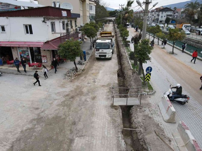Fethiye’nin Altyapısı Güçlendiriyor