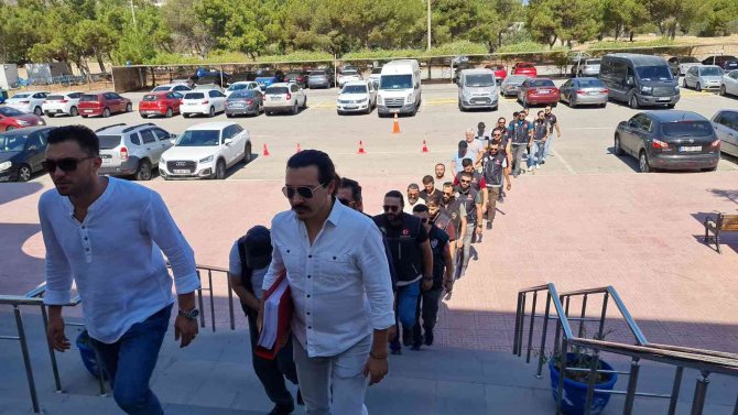 Uyuşturucu Operasyonunda 14 Şüpheli Daha Gözaltına Alındı