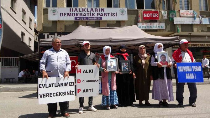 Muş’ta Evlat Nöbetindeki Annelerin Eylemi 68. Haftaya Girdi