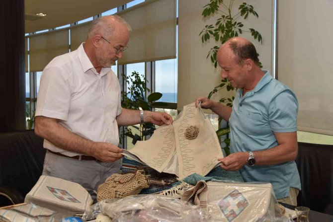 Kenevir İpliğinden Tezgâha Kültürel Yansımalar