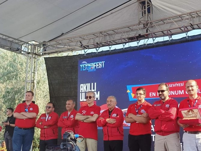 Bayburt Mesleki Ve Teknik Anadolu Lisesi En İyi Sunu Ödülü Aldı