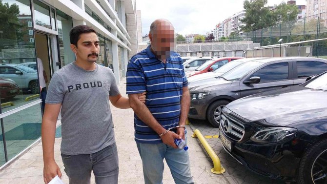 Karısını Ve Kızını Sopayla Darp Eden Şahıs Tutuklandı