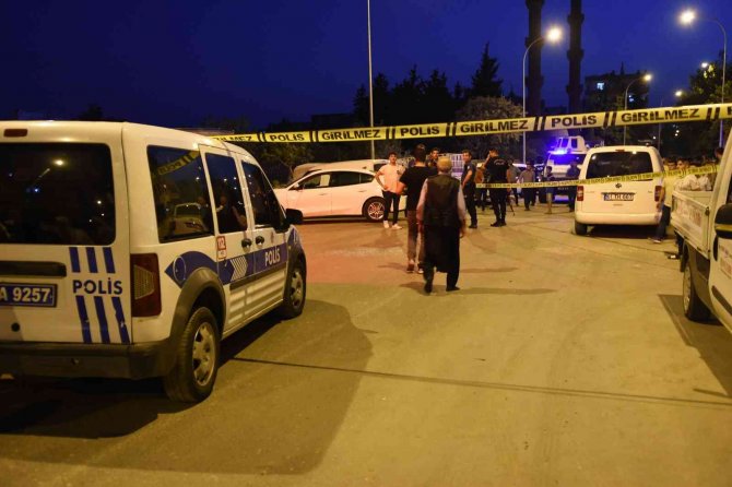 Silahlı Çatışmanın Ortasında Kalan Anne Ve 2 Çocuğu Yaralandı