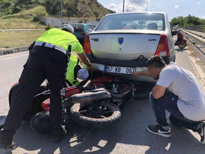 Sinop’ta Trafik Kazasında Motosiklet Sürücüsü Yaralandı