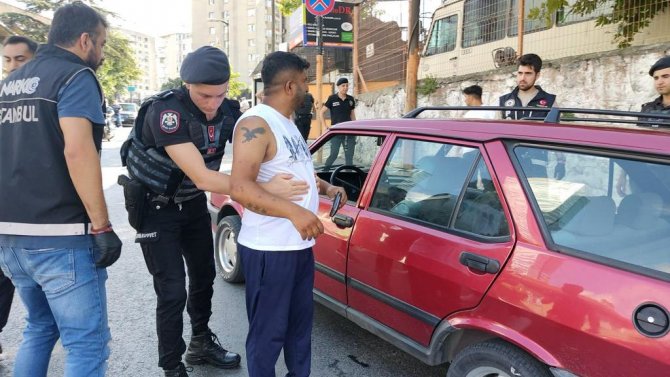 Şişli’de Emniyetten Dar Alan Uygulaması: 784 Kişi Sorgulandı
