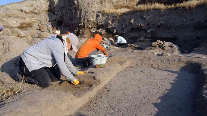 Yozgat’ta 6 Bin Yıl Öncesine “Hassas Dokunuş”