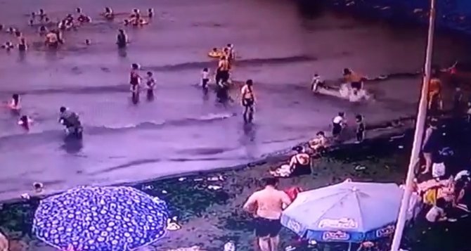 Denizde Köpek Tarafından Isırılan Çocuğun Babası: “Oğlumun Psikolojisi Bozuldu”