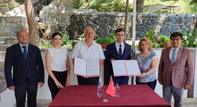 Üzümlü’de Genç İstihdamına Destek