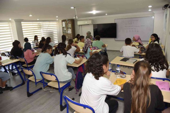 Hem Öğreniyorlar Hem Eğleniyorlar