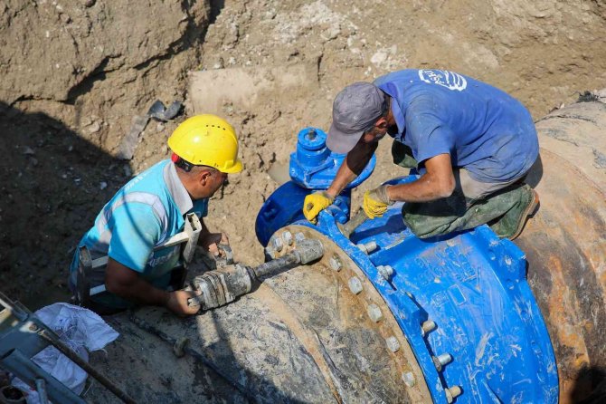 Aski̇ 1.2 Milyon Nüfusa Hitap Eden 26 Yıllık Vanaları Değiştirdi