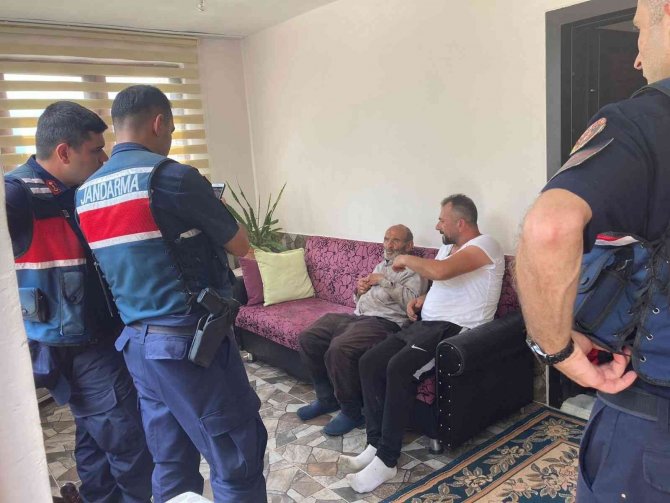 Artvin’de Kayıp Yaşlı Adam 3 Gün Sonra Başka Bir Köyde Bulundu