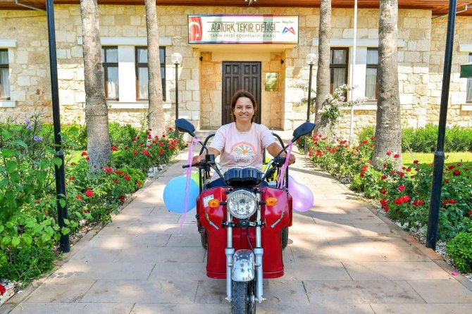 Gazi Çiftliği, Üretici Kadınların Hayallerini Gerçekleştiriyor