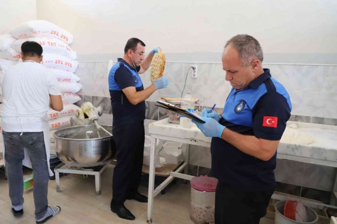 Turanlı, “Ekmek Zammının Belediyemizle Bir Alakası Yok”