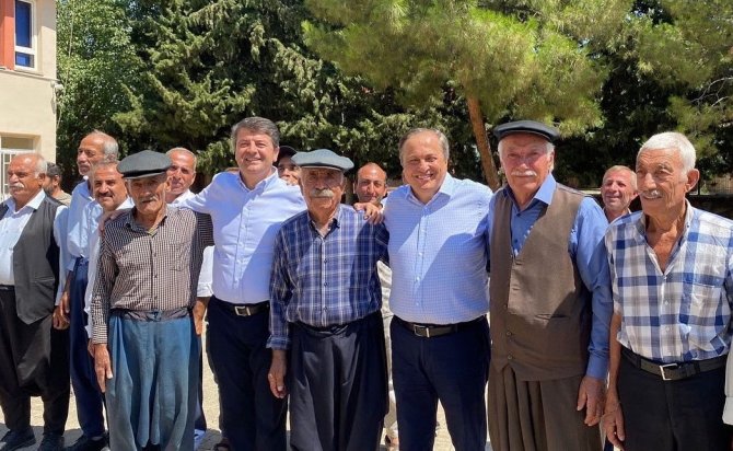 Chp’li Milletvekilleri Sorunları Vatandaşlardan Dinledi