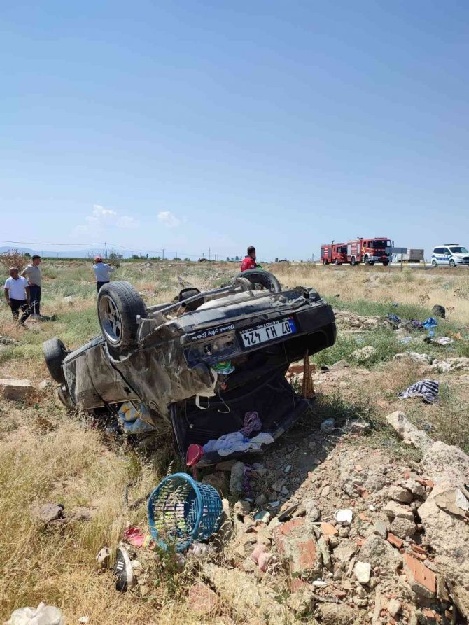 Takla Atan Otomobilin İçindeki Anne Kurtarılamadı