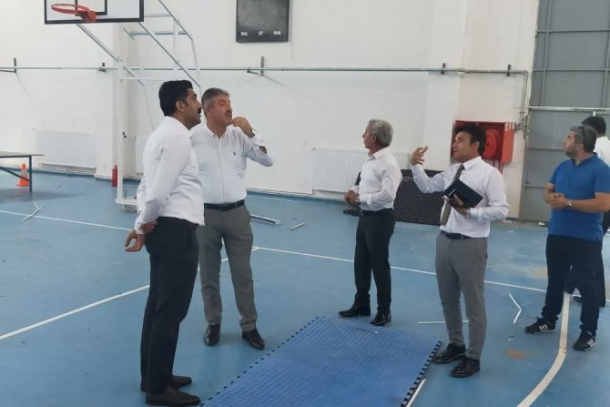 Günyüzü İ̇lçesi Spor Tesisleri İncelendi