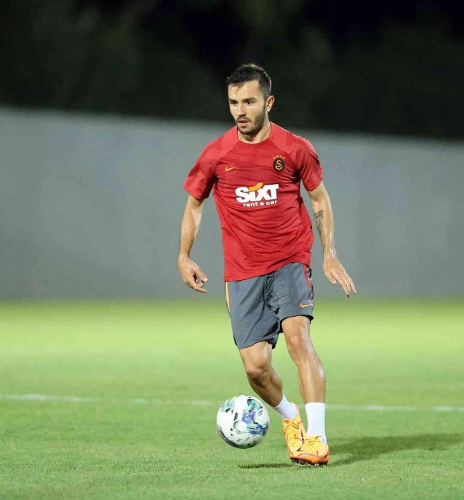 Galatasaray, Antalyaspor Maçı Hazırlıklarını Sürdürdü