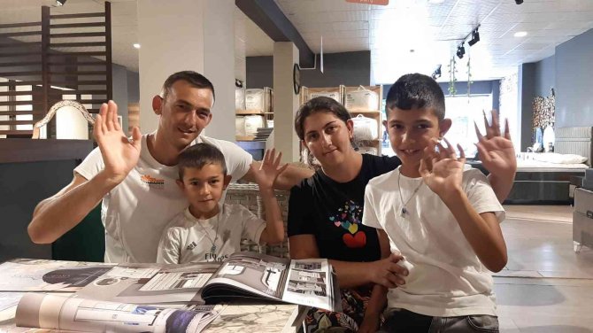 Bulgar Vatandaşlar, Mobilya İhtiyacını Da Edirne’den Karşılıyor