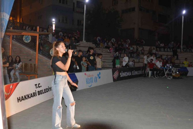 Hakkari Starını Arıyor