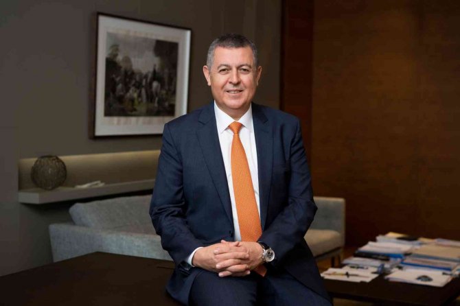 Kibar Holding’den Yeni Çalışma Modeli: ‘İ̇ş Bi̇zim Hayat Bi̇zim’