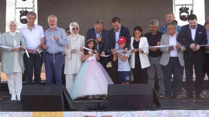 Gurbetçi Festival, Uşak’ta Başladı