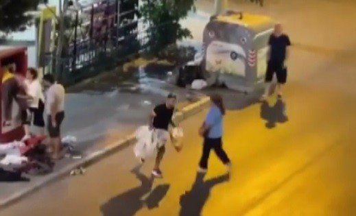 İ̇htiyaç Sahipleri İçin Konulan Giyim Kutusunu Soydular