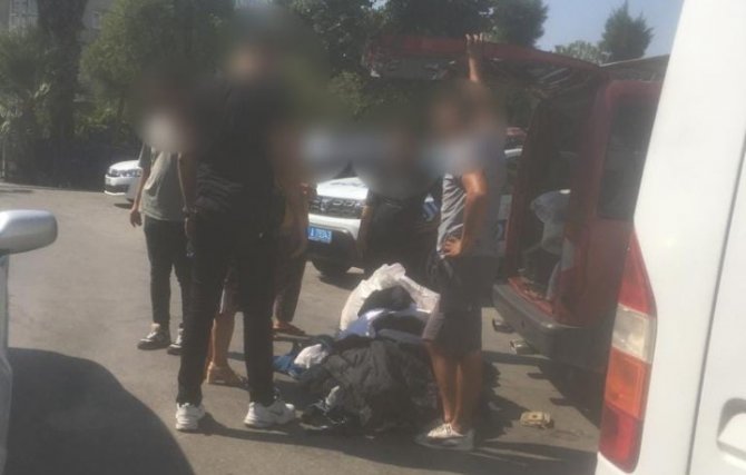 Giyim Kutusunu Yağmalayan 5 Kişi Yakalandı