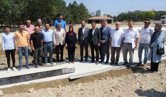 Kütahya Millet Bahçesi’nde Sona Yaklaşıldı