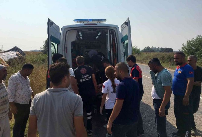 Şarampole Devrilen Tırın Sürücüsü Yaralandı