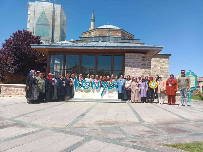 Pursaklar’ın Hanımları Geziyor, Görüyor, Öğreniyor