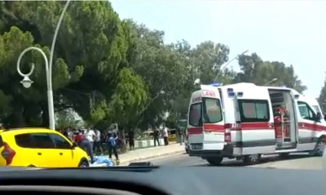 Antalya’da İki Otomobilin Çarptığı Genç Kız Hayatını Kaybetti