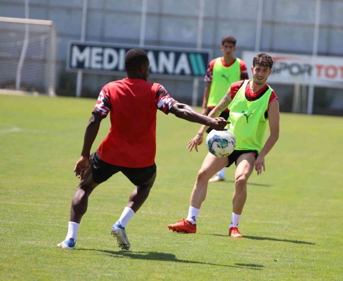 Sivasspor Gaziantep Fk Maçına Hazırlanıyor