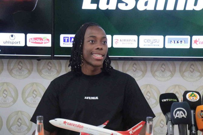 Alanyaspor, Fransız Arnaud Lusamba’yı Renklerine Bağladı
