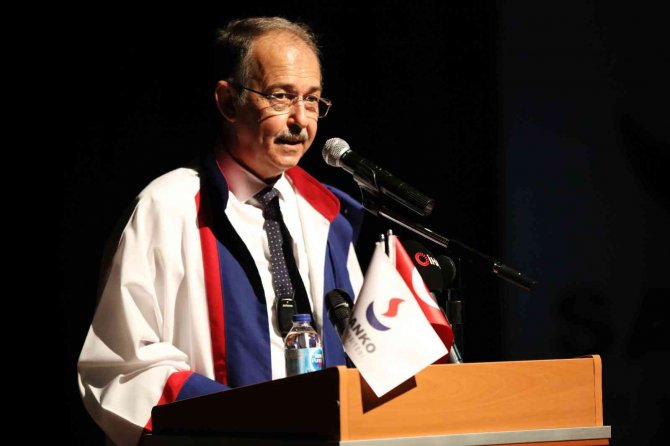 Türkiye Vakıf Ve Devlet Üniversiteleri Mezunlar Memnuniyeti Raporu