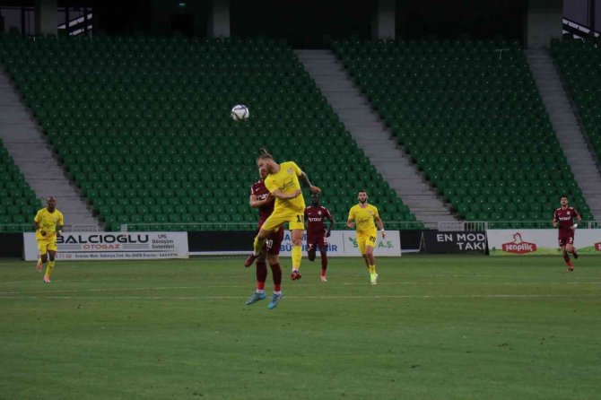 Uefa Konferans Ligi: Cfr Cluj: 0 - Shakhtyor Soligorsk: 0