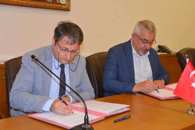 Üniversitenin Sanayi İşbirlikleri Devam Ediyor