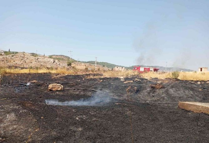 Otluk Alandaki Yangının Tarihi Kaplıcalara Sıçraması Son Anda Önlendi
