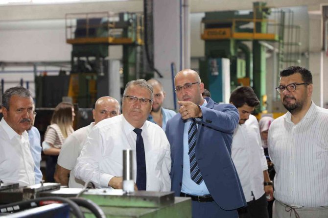 Başkan Çerçi Horozköy’de Vatandaşı Dinledi