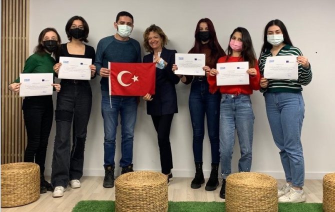 Balıkesirli Öğrenciler Avrupa’yı Fethetti