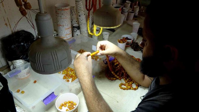 Osmaniye’de Üretilen Tespihler 50’den Fazla Ülkeye İhraç Ediliyor