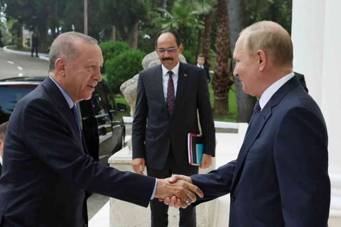 Cumhurbaşkanı Erdoğan: “Suriye’deki Gelişmeleri Ele Almamız Bölgeye Rahatlama Getirecektir”
