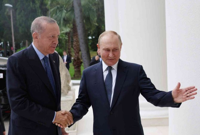 Cumhurbaşkanı Erdoğan: “Suriye’deki Gelişmeleri Ele Almamız Bölgeye Rahatlama Getirecektir”