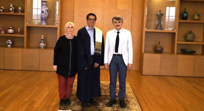 Dpü’de Akademik Yükseltme Töreni