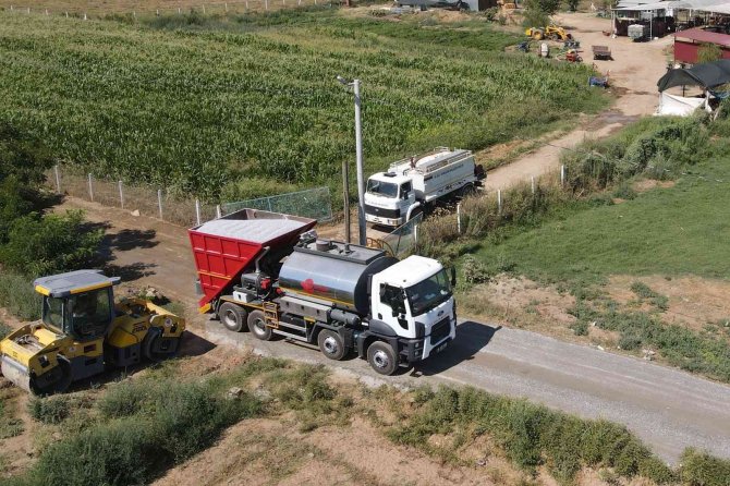 Yeni Asfaltlama Aracı İle Efeler’de Ulaşım Rahatlıyor