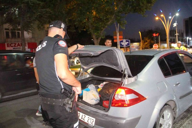 Elazığ’daki Asayiş Uygulamalarında Bin 905 Şahıs Sorgulandı