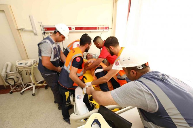 Gaün Hastanesi’nde Gerçeği Aratmayan Yangın Tatbikatı