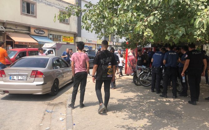 Sokak Ortasında Kurşun Yağdırdılar: 1’i Çocuk 2 Yaralı
