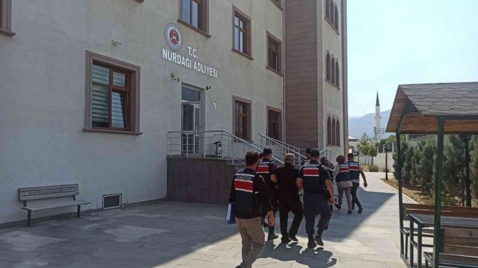 Gaziantep’te Pkk/pyd’nin Finans Kaynağına Darbe