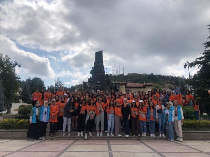 Gençler "Bir Kardeşlik İklimi’’ Projesi İle Gönüllerince Eğlendi